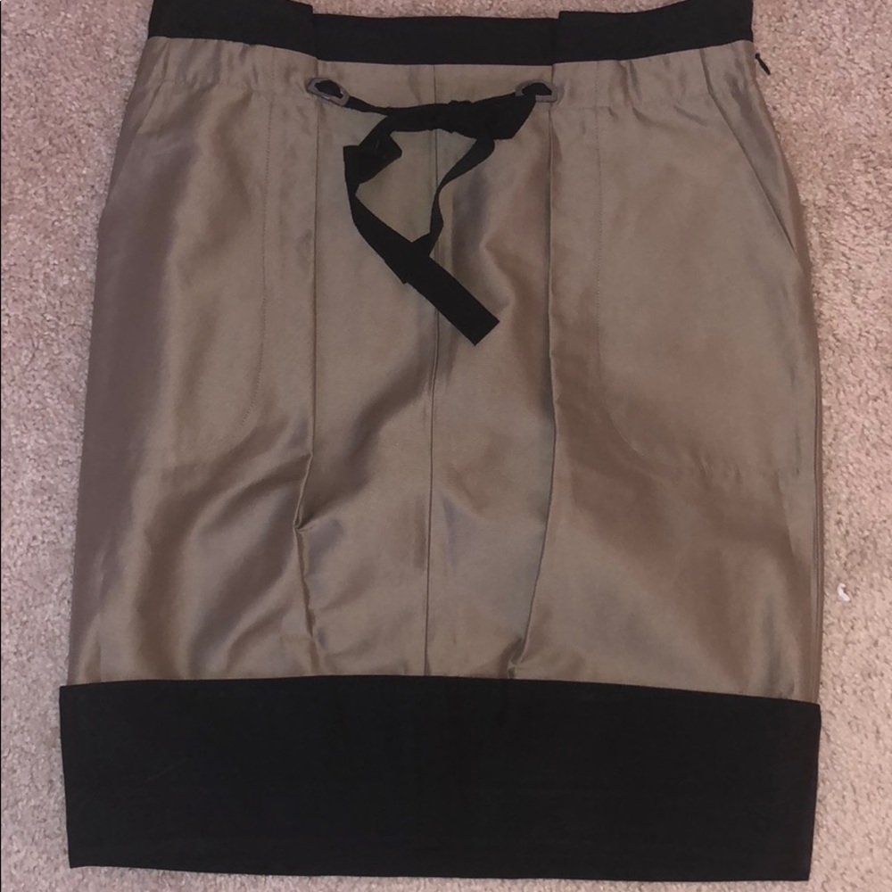 Fitted knee length Paule Ka skirt